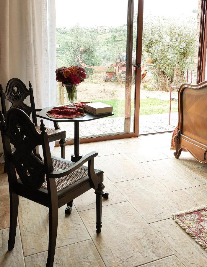Quinta Dos Padrinhos - Suites In The Heart Of The Douro Lamego Exterior photo